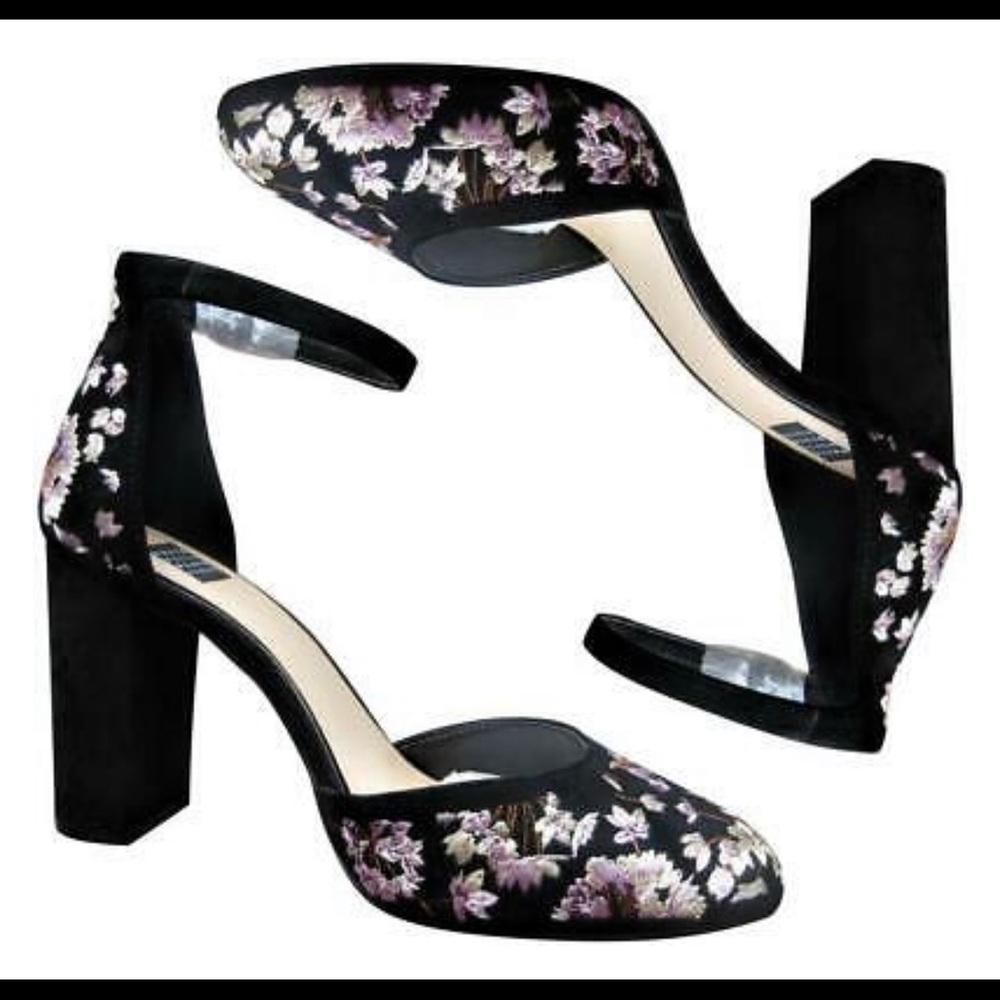 Chunky embroidered heels